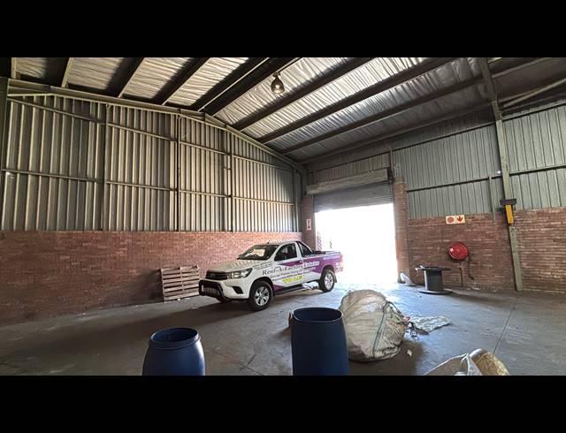 357M² WAREHOUSE TO LET IN JET PARK